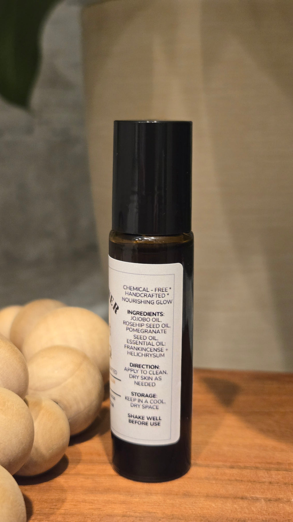 Frankincense + Helichrysum Anti-Aging Roll On