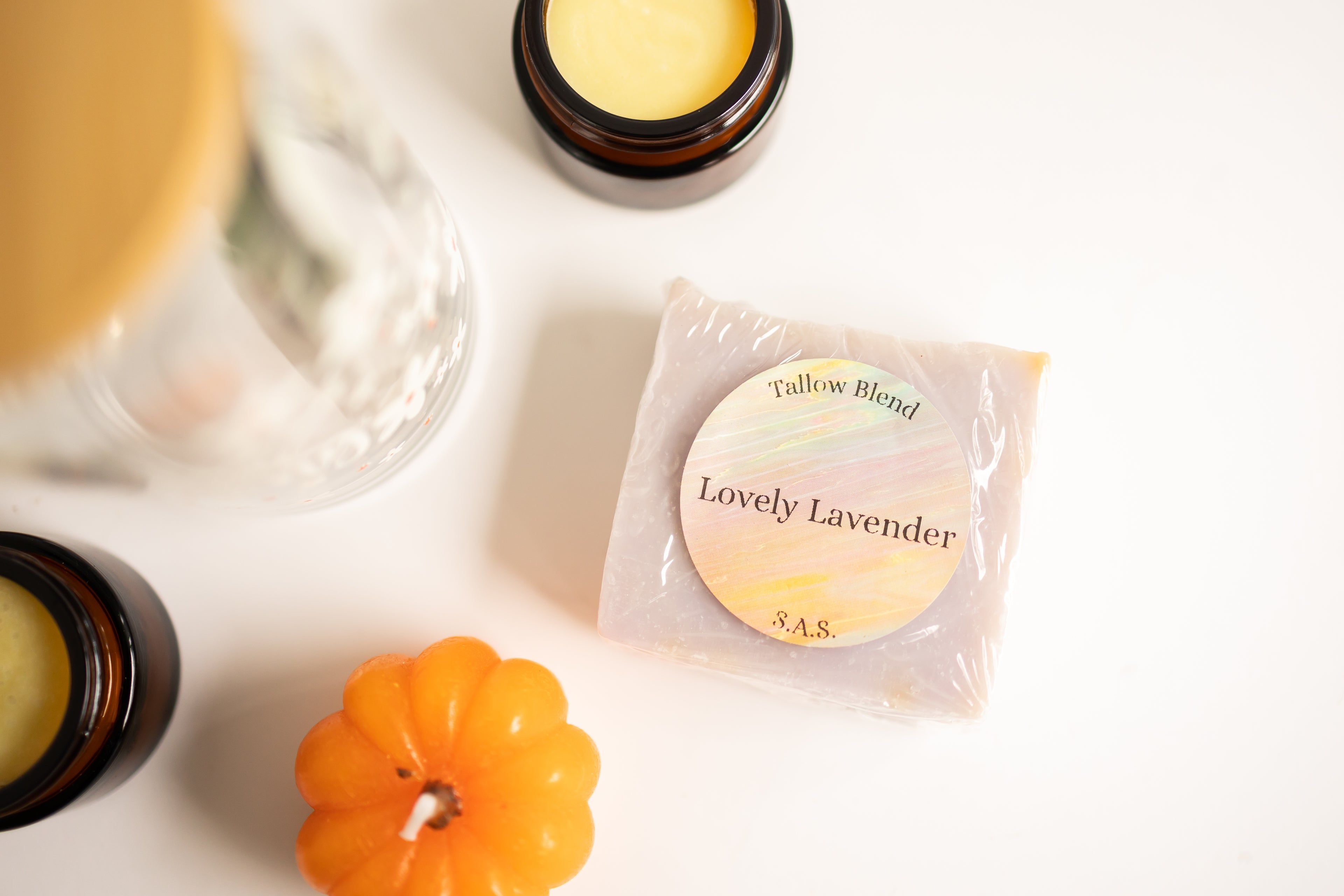 Lovely Lavender Tallow Soap – Calm & Cleanse