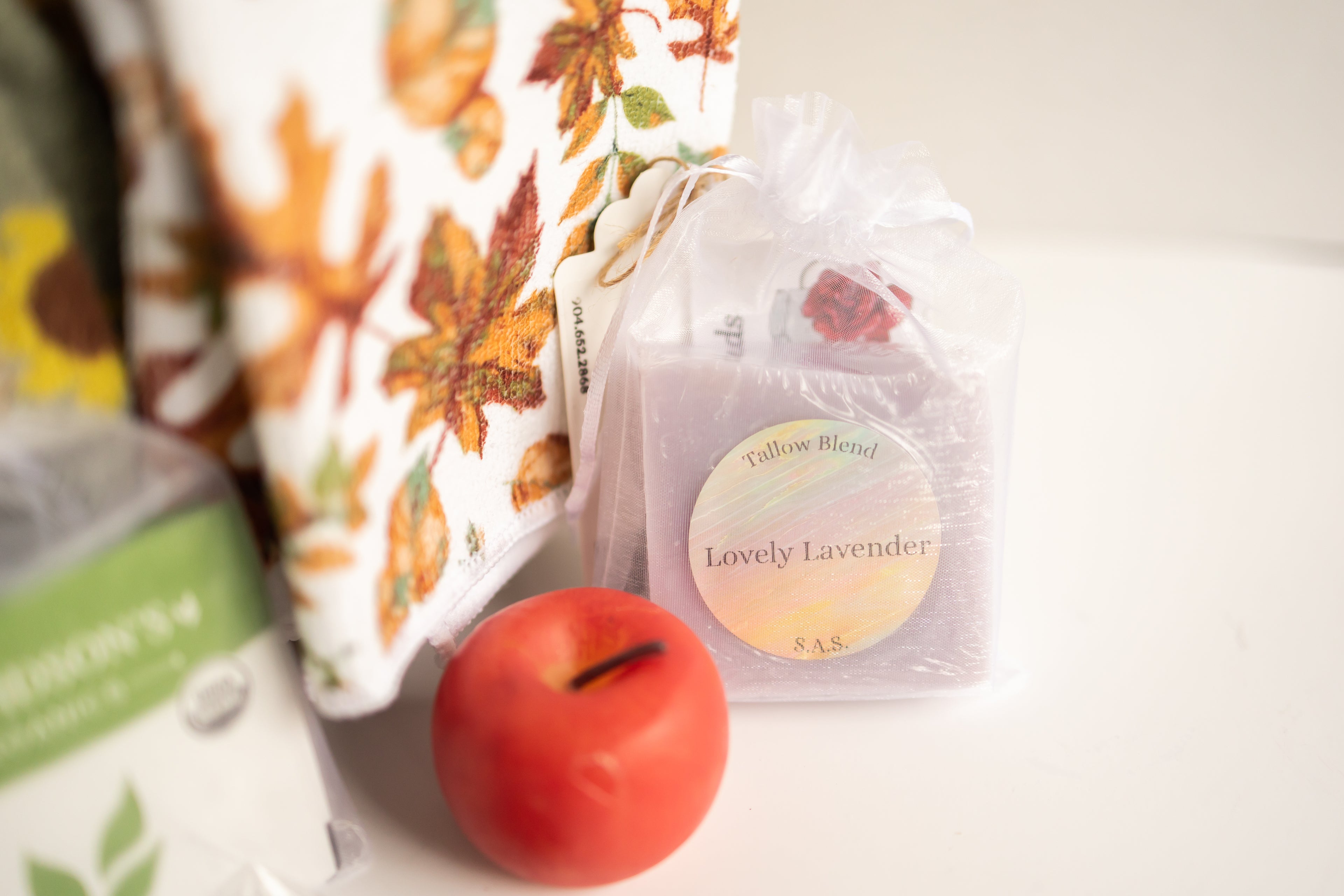 Lovely Lavender Tallow Soap – Calm & Cleanse
